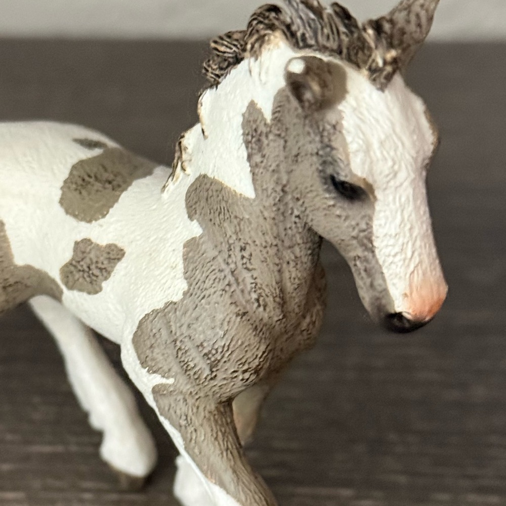 Schleich Pinto Horse Foal 13859 Figurine – Brown & White
